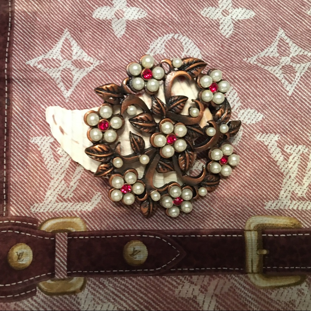 Copper Tone Pin - Picture 6 of 8